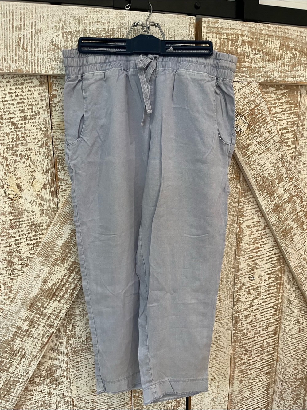 Cloth & Stone Women’s Light Blue Tencel Elastic Waist Casual Pants Sz Small NWOT
